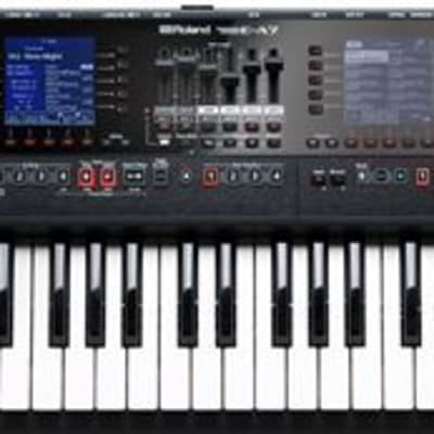Roland EA7 61-Key Arranger Keyboard