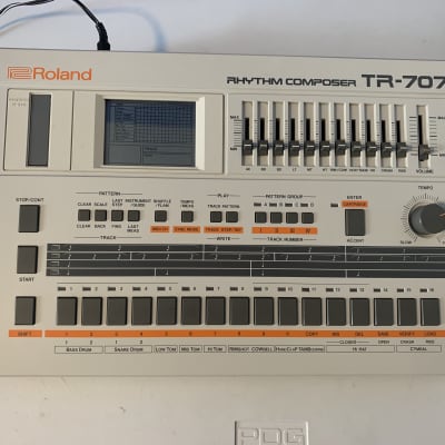 Roland TR-707 Rhythm Composer Drum Machine | Reverb