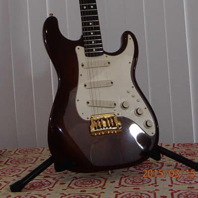 Fender Walnut Elite Strat 1983 for sale