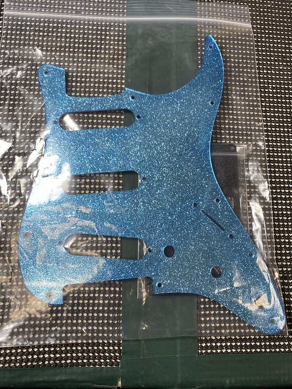 Unmarked Blue Sparkle Strat Pickguard Excellent Condition Reverb 0637