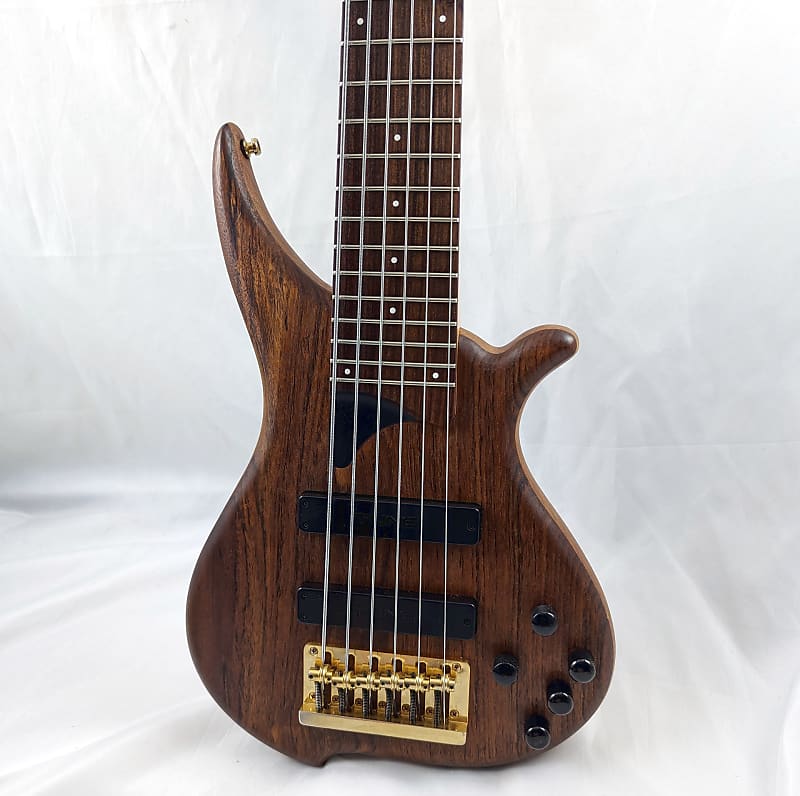 TUNE Technology TWB63 WN 6 String Bass Guitar Walnut Top Aguilar Preamp Gig Bag Pro Setup