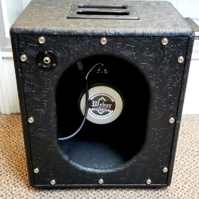 used V Boutique V Box 1x12" 8ohm Guitar Speaker Cabinet, Excellent Condition! image 2