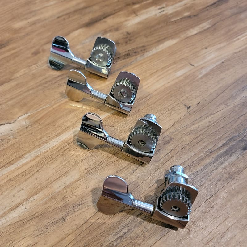 Peavey T40 Bass Guitar Tuning Pegs 1981 Chrome Nice Shape 2 Reverb 7694