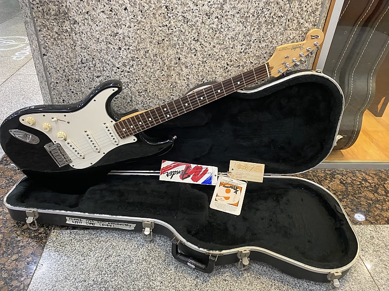 Fender USA American Stratocaster レフティー Fender USA American Stratocaster レフティー LEFTY! Vintage