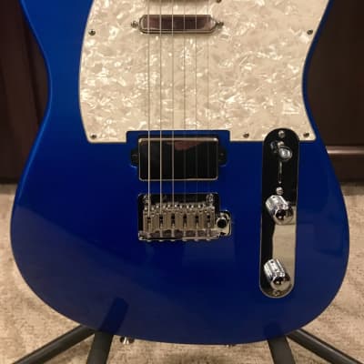 Tom Anderson Guitarworks T Classic solid body 2018 Candy apple blue image 4