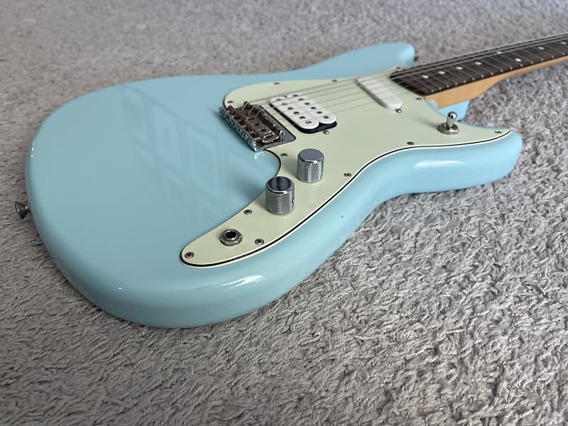 Fender Offset Series Duo-Sonic HS | Reverb