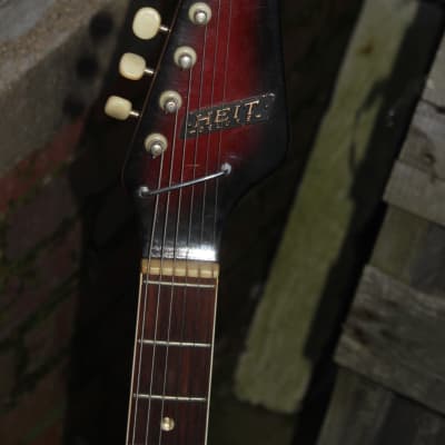 Heit Deluxe by Teisco 60s Red Burst image 3