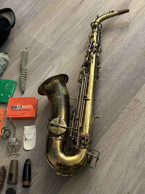 Wurlitzer Alto Saxophone 1950’s Yellow Brass Reverb