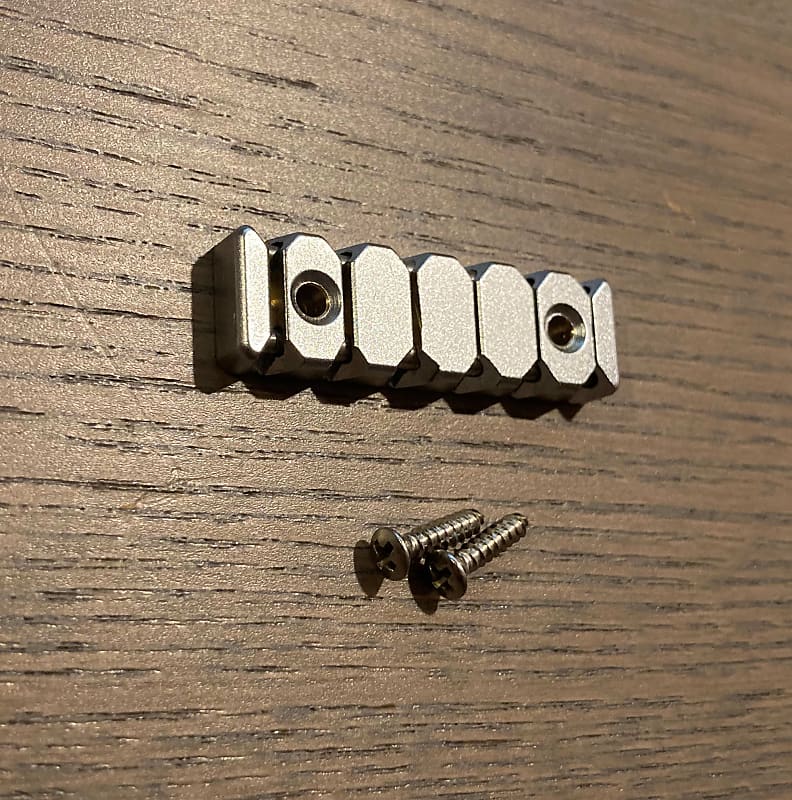 Fender Original Right Handed Wilkinson Roller Nut 9 - 42 and Fender Original Right Handed Wilkinson Roller Nut 9 - 42 and