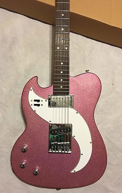 Daisy Rock Tom Boy Deuce Pink Sparkle Electric 6 string guitar Left Handed  Model