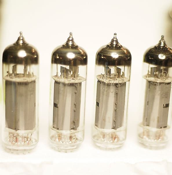 アンプ EL84 Matched Quad Amazon.com: Mullard EL84, Matched Quad (4 tubes) : Musical