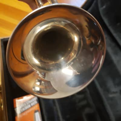 Yamaha Xeno YTR8335UGS Silver Trumpet--Gold Brass Bell, Chem Cleaned, Nice!  | Reverb