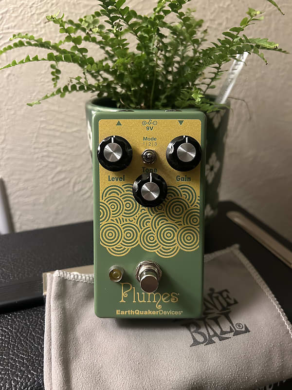 EarthQuaker Devices Plumes