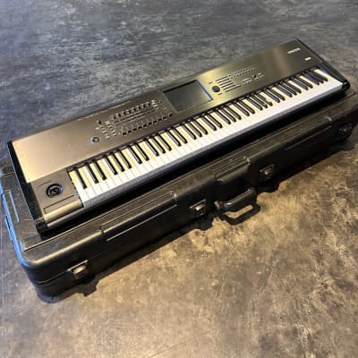 Korg Kronos 88 2010s - Black