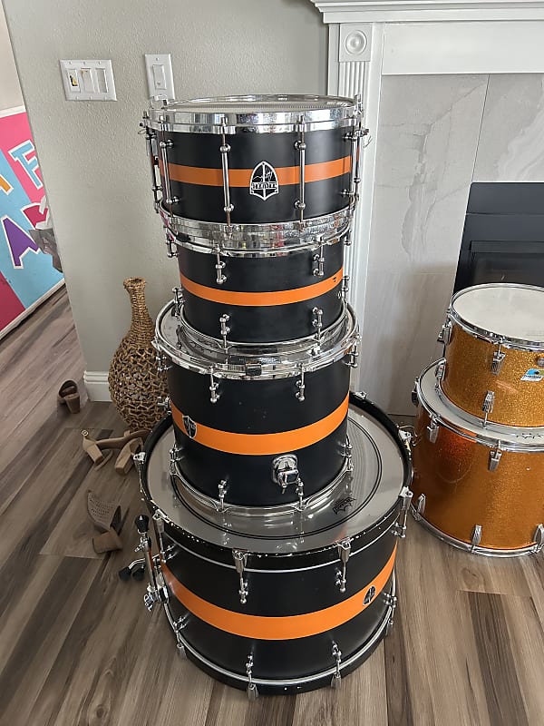 Truth Custom Drums Aaron Gillespie Signature Drum Kit V2