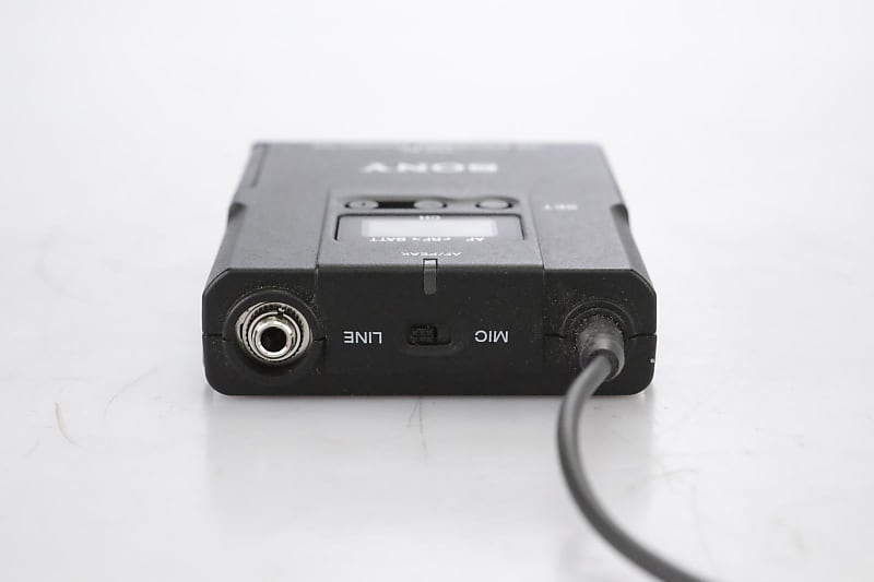 Sony URX-P2 Synthesized Diversity Tuner & UTX-B2 Transmitter