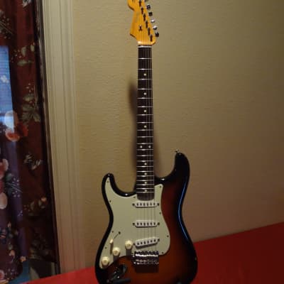 American Vintage '62 Reissue Left Handed Stratocaster image 2
