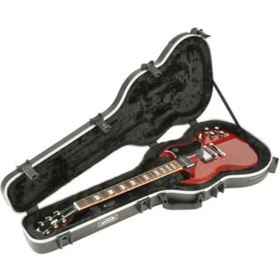 SKB SKB-61 Deluxe Double Cutaway Electric Guitar Case image 6