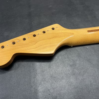 Allparts SMNF-FAT C Stratocaster replacement neck Vintage Tint Nitro image 12