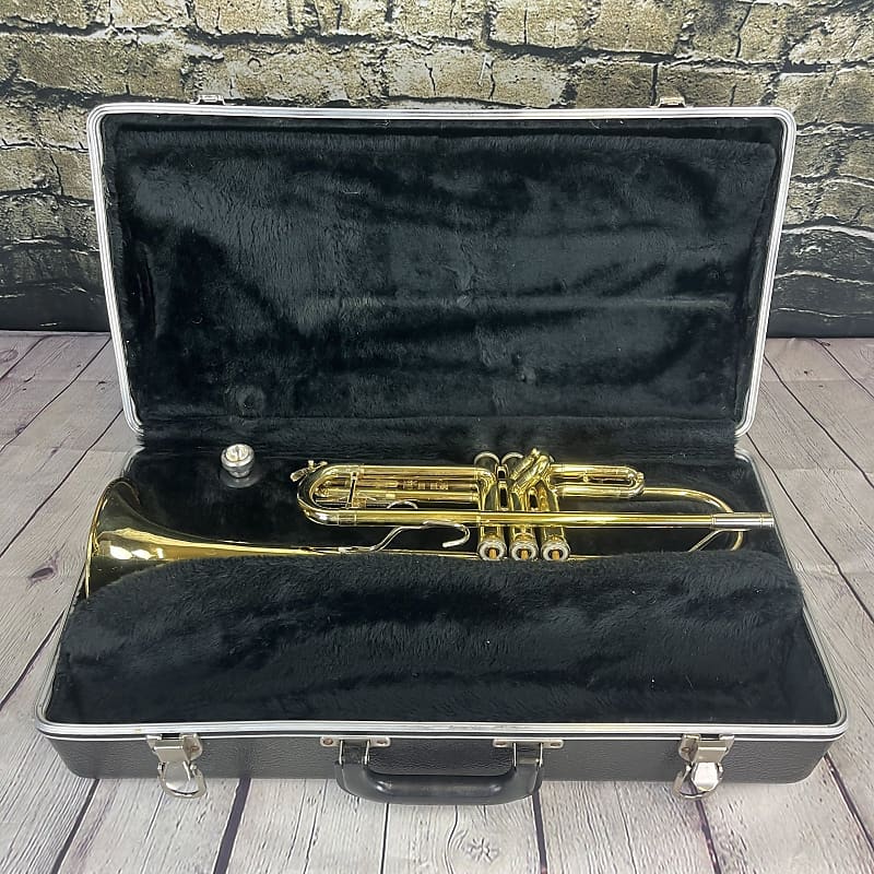 Bach USA Made TR-300 Trumpet - (Used) | Reverb