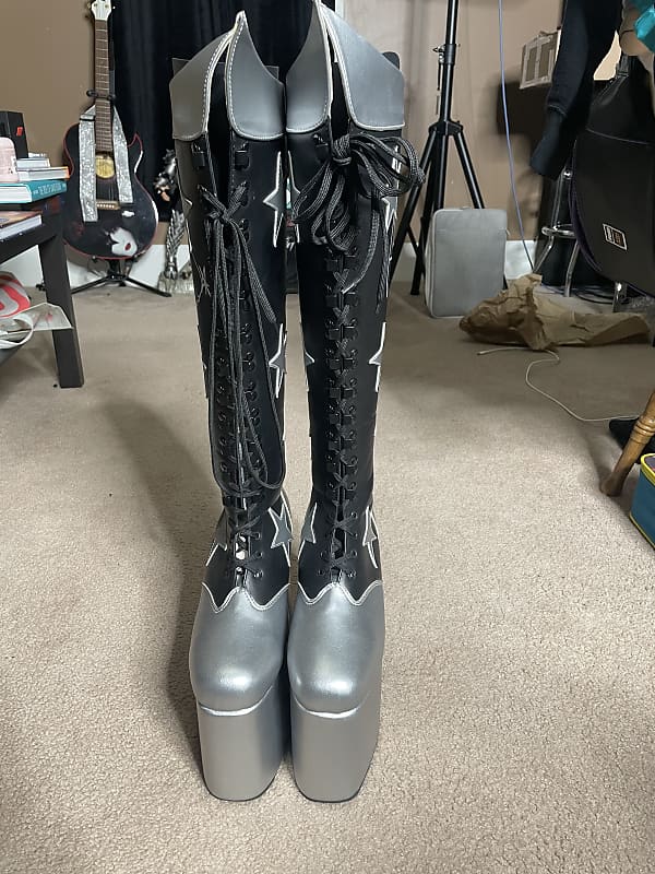 Paul Stanley's boots - Boing Boing