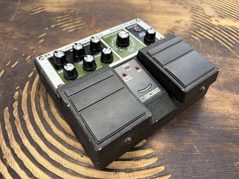 Boss RE-20 Space Echo