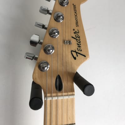 Pink Stratocaster image 3