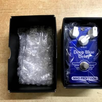 Mad Professor Deep Blue Delay Pedal w/ Original box & paperwork image 2