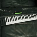 Yamaha DX7IID 16-Voice Synthesizer with Floppy Drive