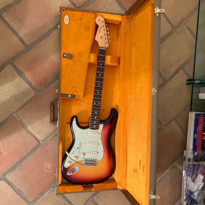 Fender Stratocaster Custom Shop 62 NOS Left-Hand 2013 - Sunburst 3 T for sale