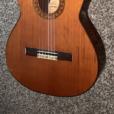 Vintage 1970 Hernandis Grade No.  1A  classical guitar with Hardshell case for sale