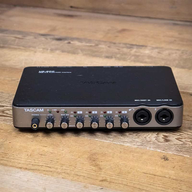 TASCAM US-600 オーディオインターフェイス US-600 | 6-in/4-out Audio/MIDI Interface | TASCAM