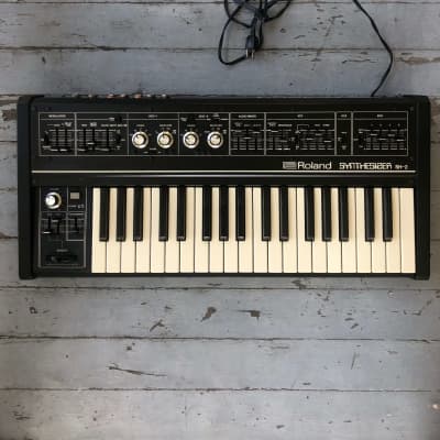 Roland SH-2 37-Key Synthesizer 1979 - 1982 - Black MONO Synth
