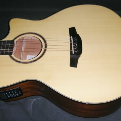 Crafter  HG-250 CE/Acoustic Guitar /Electronics / Natural image 3