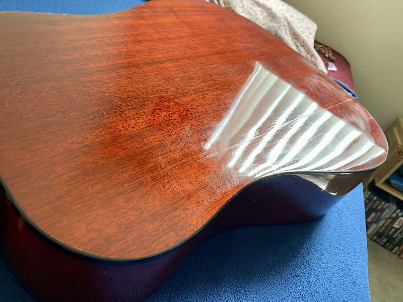 Vintage 1970 Guild D25-BR acoustic guitar- RARE All-mahogany