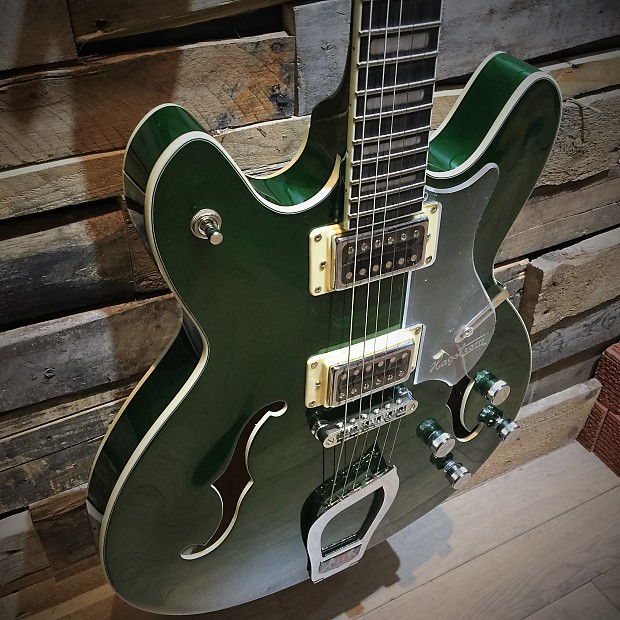 Hagstrom Viking Deluxe Custom Limited Emerald Green