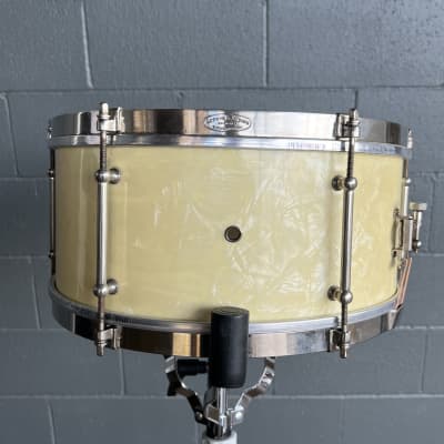 Vintage Ludwig & Ludwig 6.5x14" Snare Drum in White Marine Pearl image 2