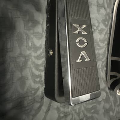 Vox V847A Wah with 9V Jack