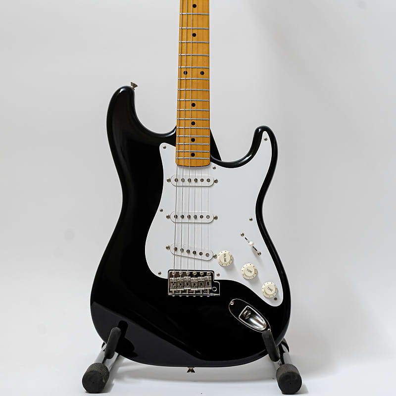 Early 2000's Fender Stratocaster ST62 w/ Texas Specials and Gigbag - CIJ - Black image 1