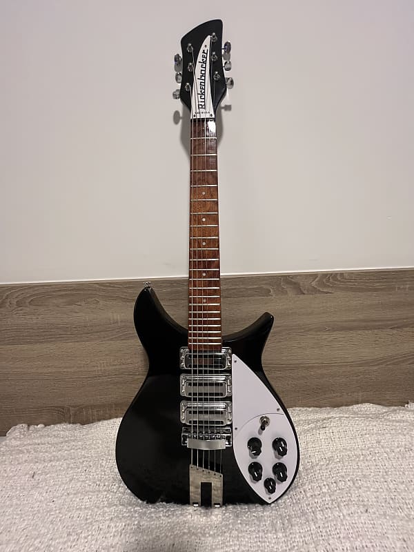 Copy* Rickenbacker 325 - Jetglo Black | Reverb Copy* Rickenbacker 325 - Jetglo Black | Reverb