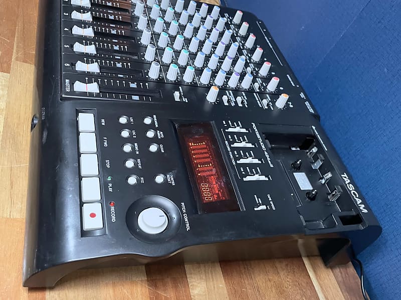 Tascam 424 MkIII Portastudio | Reverb Australia