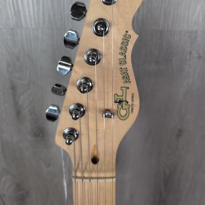 G&L Tribute Series ASAT Classic with Rosewood Fretboard 2010 - Present - Emerald Blue image 2