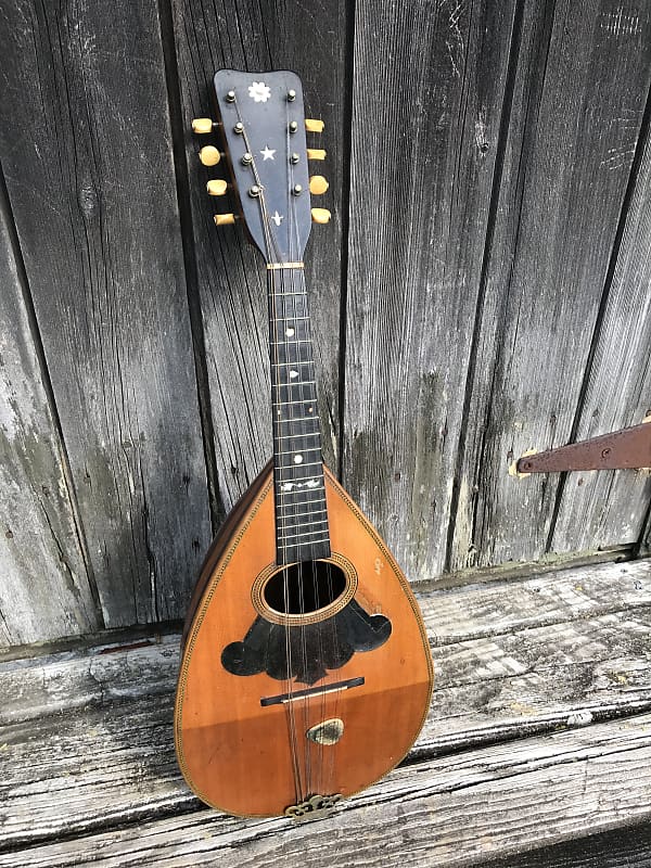 Sold At Auction: Antique Bowl Back Mandolin Lyon And Healy