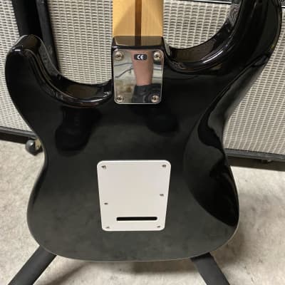 2020 Fender  Standard Stratocaster - Black - Includes Hardshell Case image 4