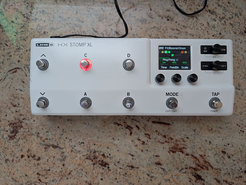 [新品] HX Stomp XL Limited Edition White Line 6 HX Stomp XL Limited Edition - White - 614252344425