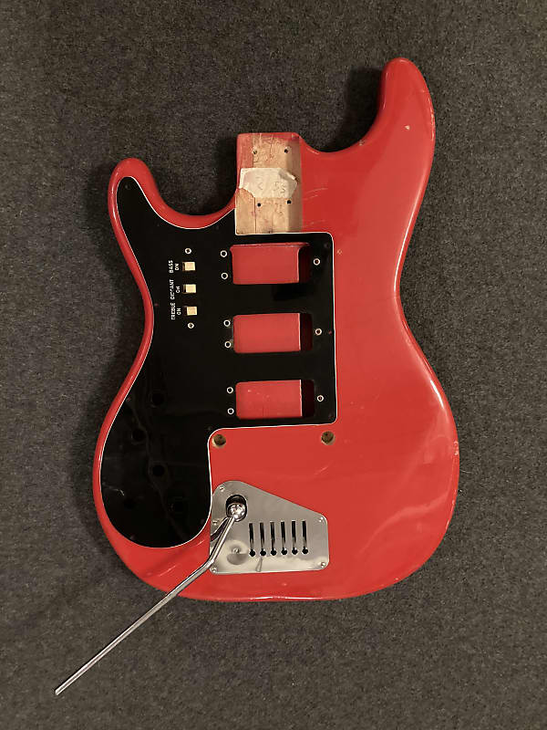 Hofner 173 LEFTY body+pickguard 1960’s - original red lacquer image 1