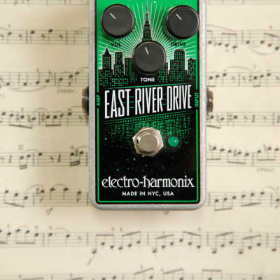 ギター electoro harmonix EAST RIVER DRIVE Electro-Harmonix East River Drive Overdrive Pedal (Demo by