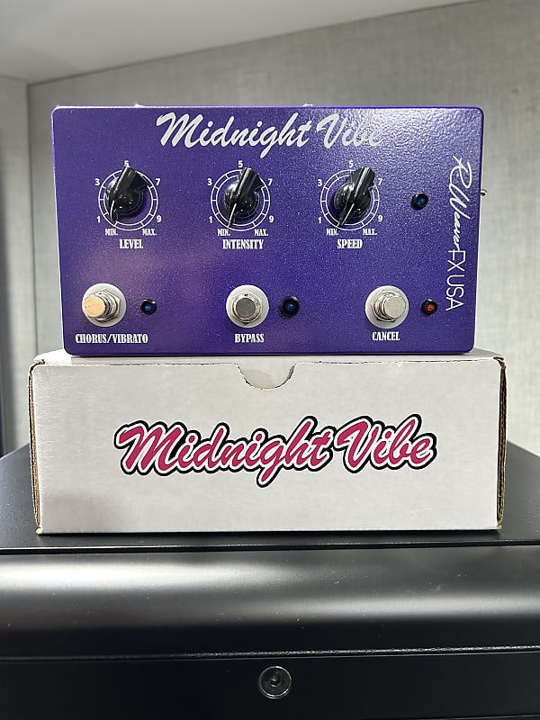R Weaver FX Midnight Vibe Deluxe 2025 Uni-Vibe Pedal w