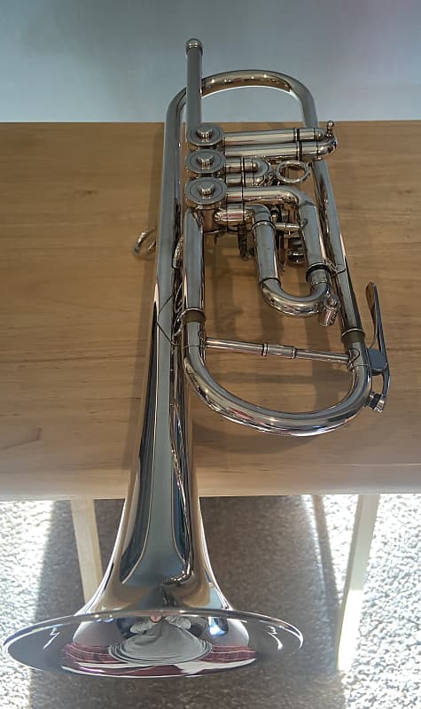 Yamaha YTR-935 Custom Rotary Trumpet