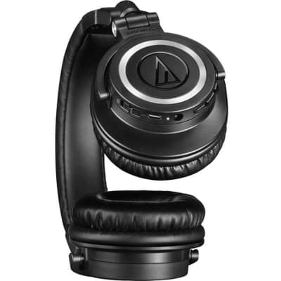 Audio-Technica ATH-M50x Closed-Back Professional Studio Monitor Headphones image 3